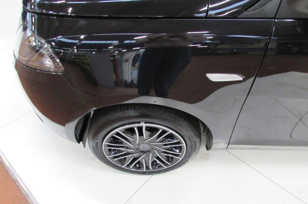 LANCIA Ypsilon 1.0 FireFly 5 porte S&S Hybrid Gold - 6