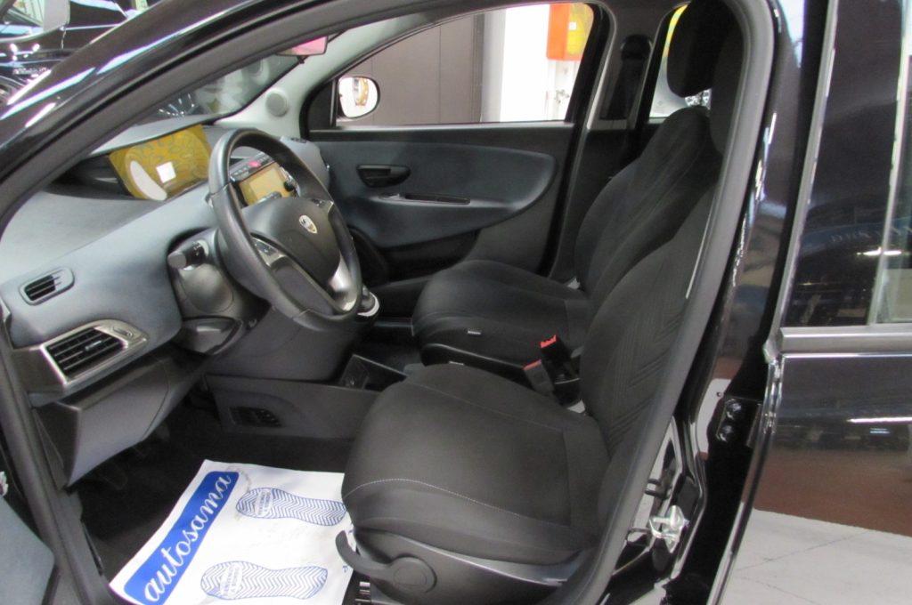 LANCIA Ypsilon 1.0 FireFly 5 porte S&S Hybrid Gold - 7