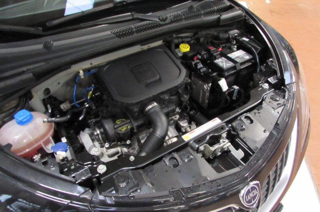 LANCIA Ypsilon 1.0 FireFly 5 porte S&S Hybrid Gold - 18