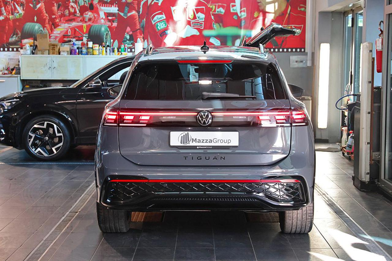 VOLKSWAGEN Tiguan 2.0 TDI 150cv DSG R-Line - 4