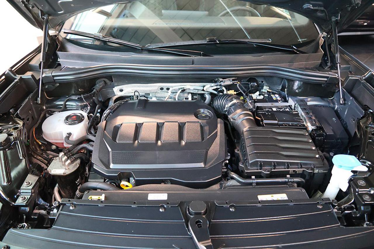 VOLKSWAGEN Tiguan 2.0 TDI 150cv DSG R-Line - 11