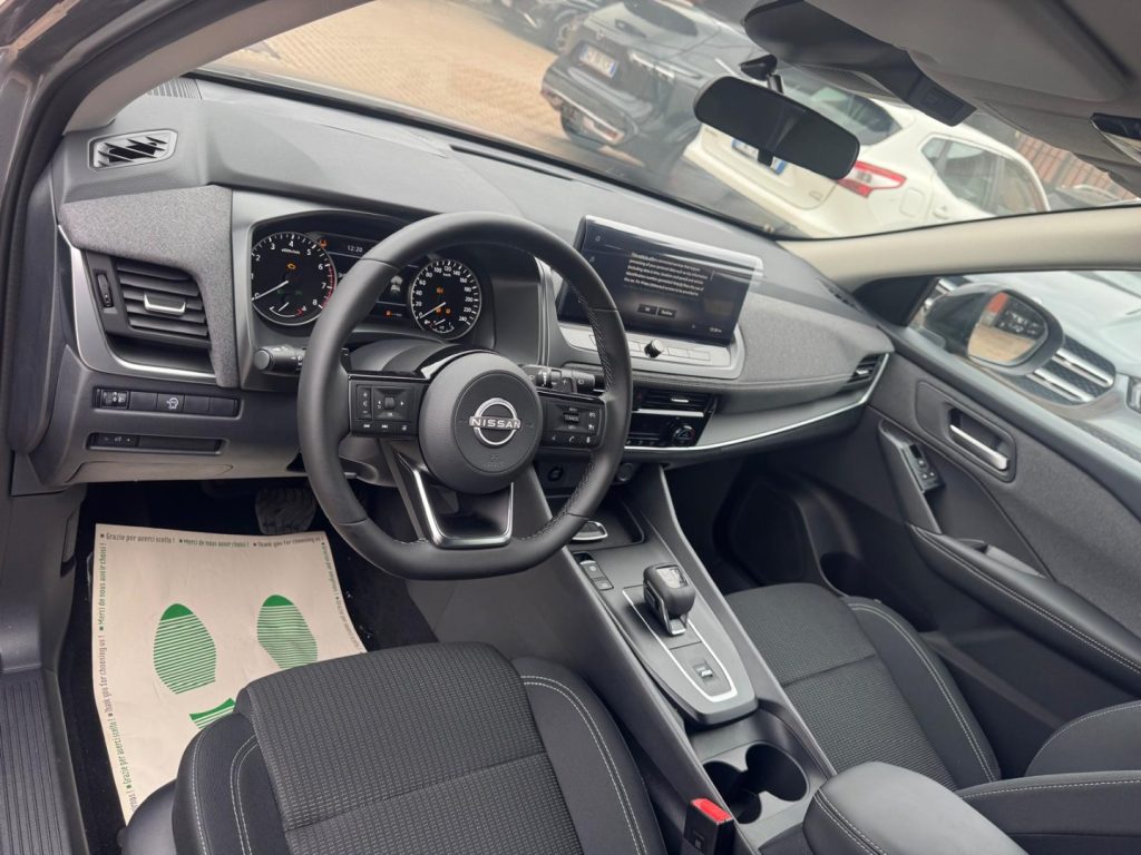NISSAN Qashqai MHEV 158 CV Xtronic Acenta - 13