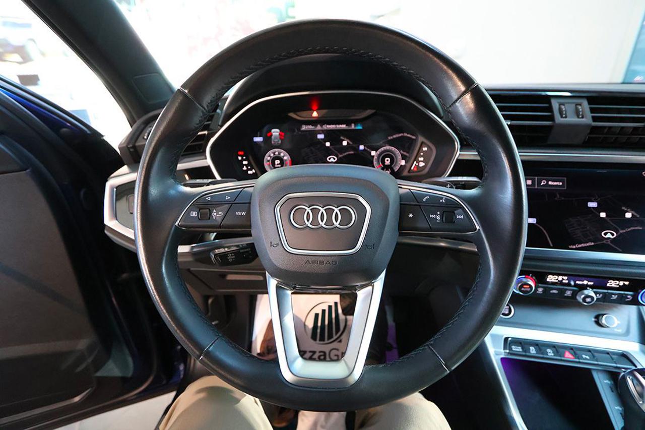 AUDI Q3 35 TFSI S-Tronic S-Line - 21