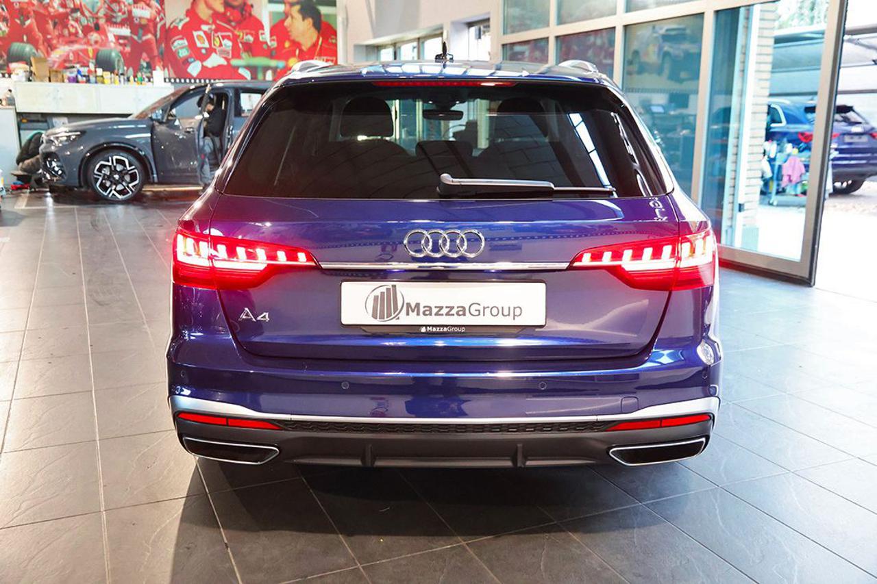 AUDI A4 35 TFSI Avant S-Tronic S-Line - 8