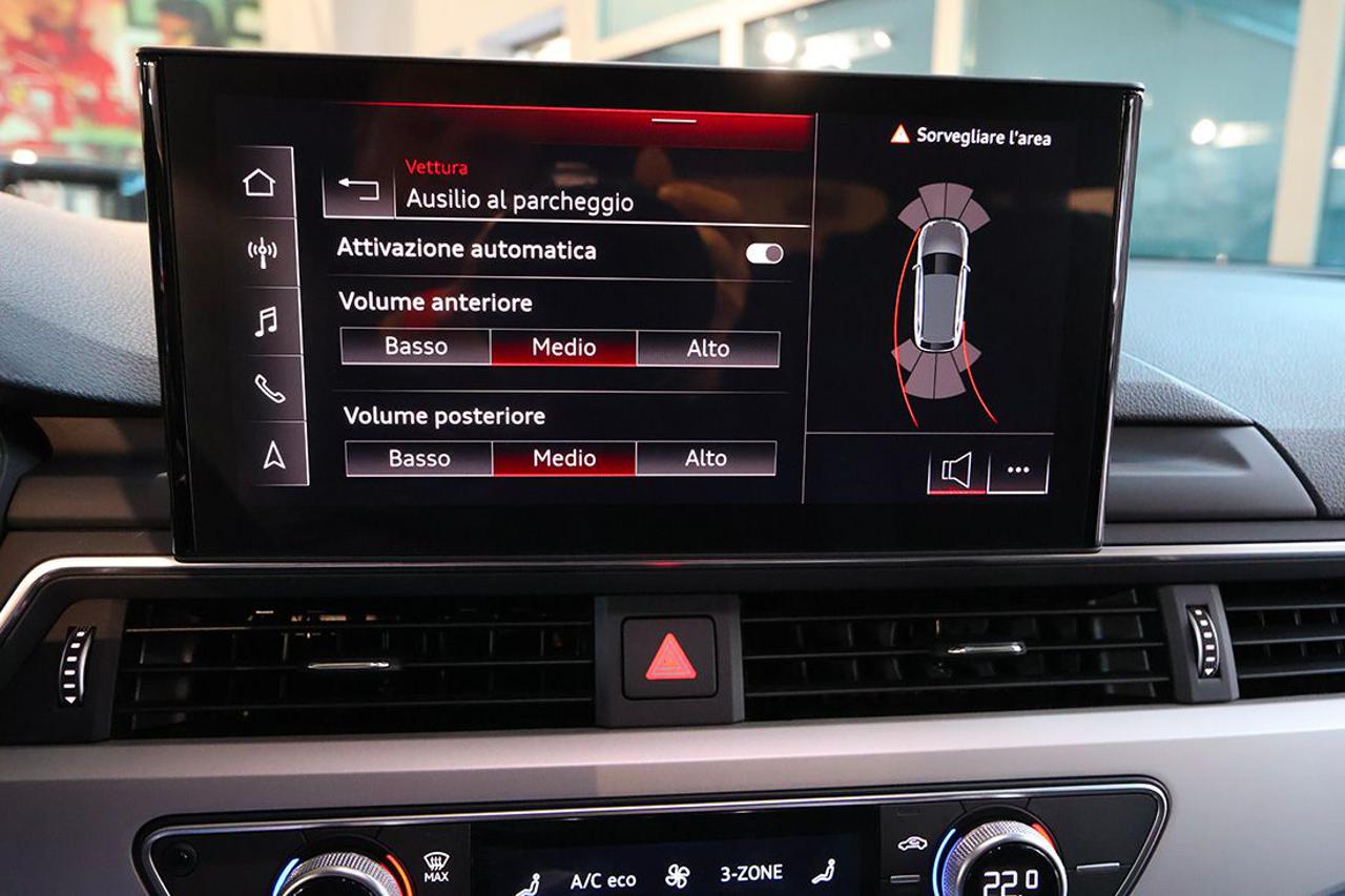 AUDI A4 35 TFSI Avant S-Tronic S-Line - 25