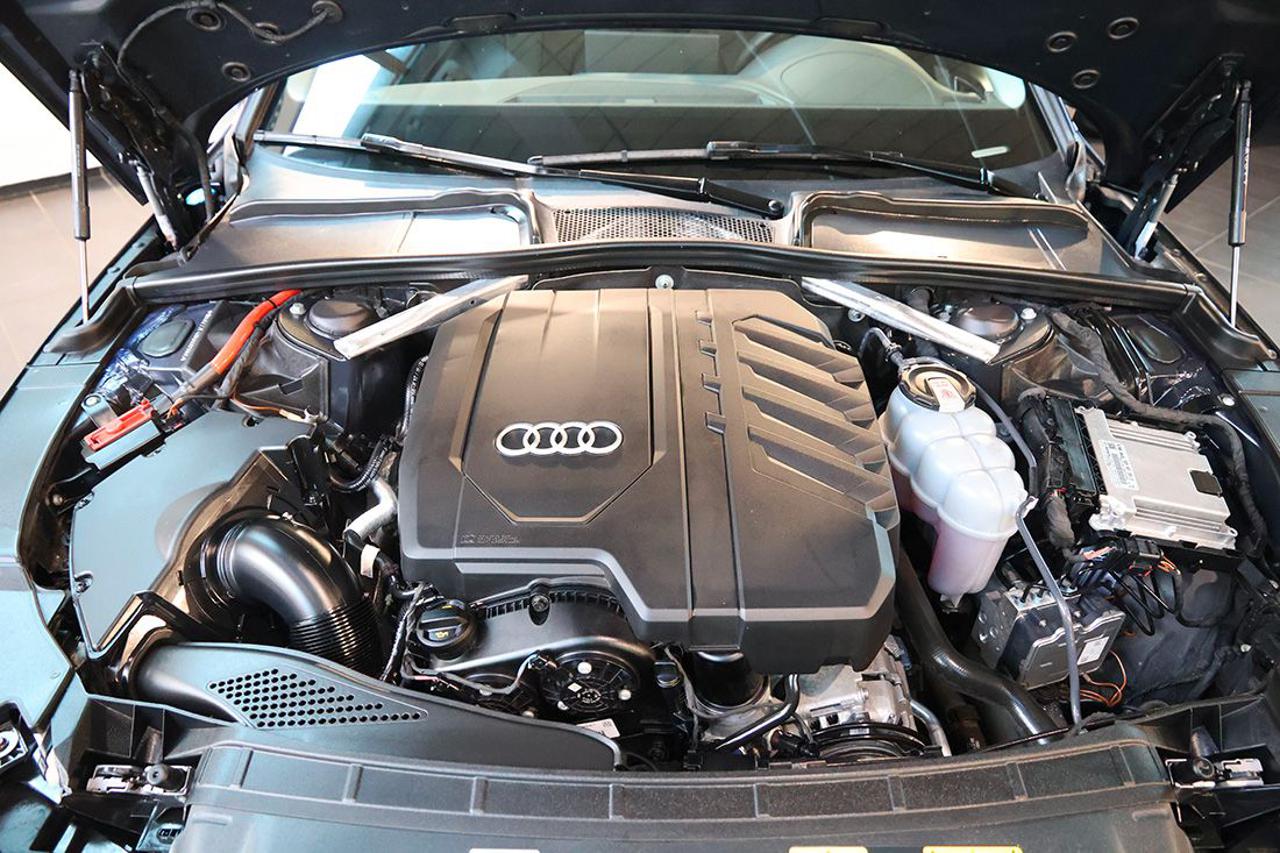 AUDI A4 35 TFSI Avant S-Tronic S-Line - 11