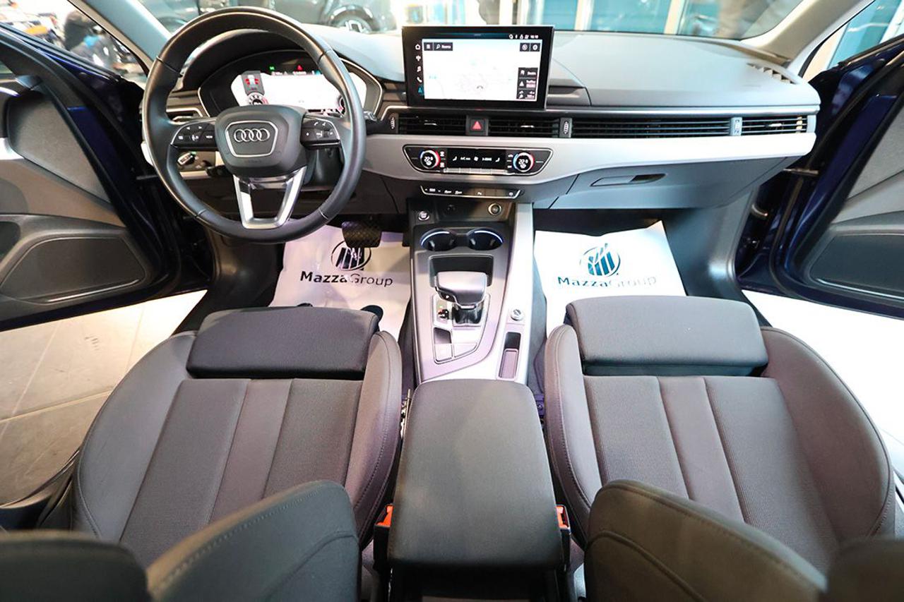 AUDI A4 35 TFSI Avant S-Tronic S-Line - 15