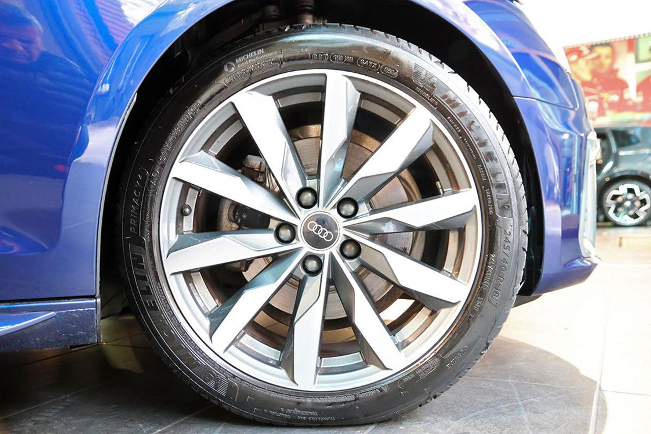 AUDI A4 35 TFSI Avant S-Tronic S-Line - 6