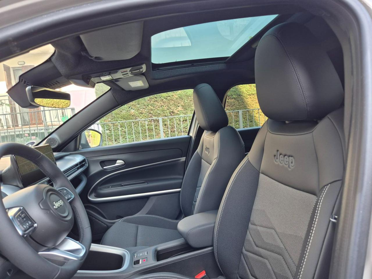 JEEP Avenger 1.2 Turbo 110 CV MHEV Summit - 11
