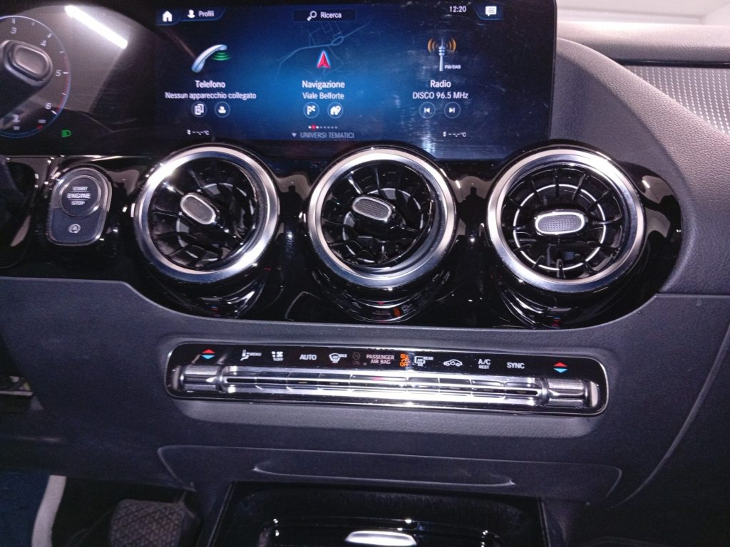 MERCEDES-BENZ GLA 200 GLA 200 Business auto - 14