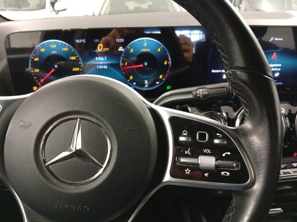 MERCEDES-BENZ GLA 200 GLA 200 Business auto - 18