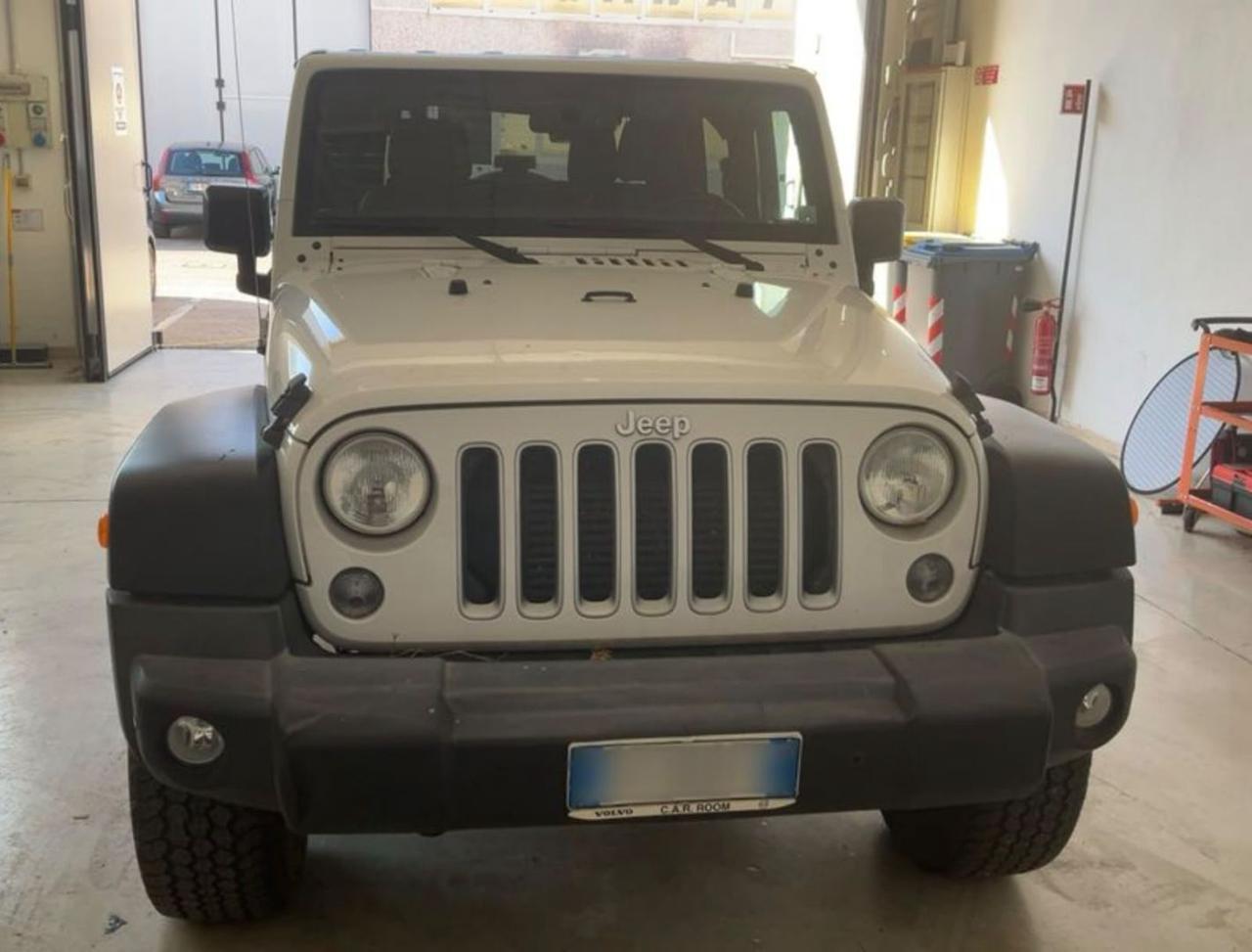 JEEP Wrangler 2.8 CRD DPF Sahara Auto - 2