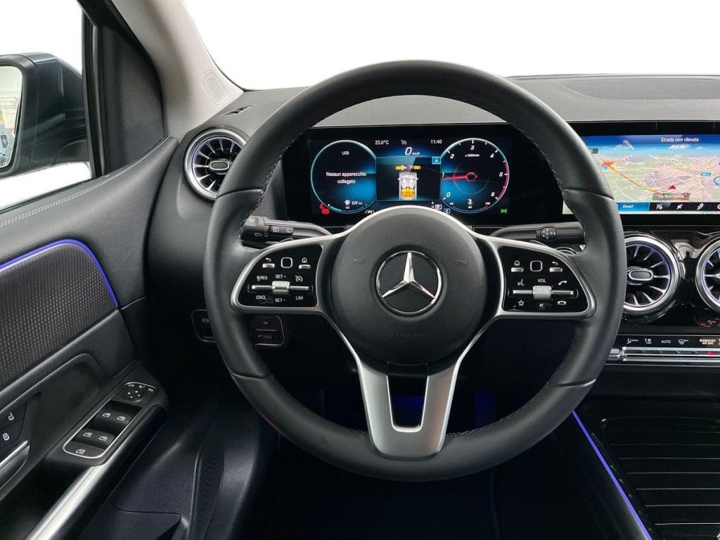 MERCEDES-BENZ B 180 d Automatic Sport Plus - 11