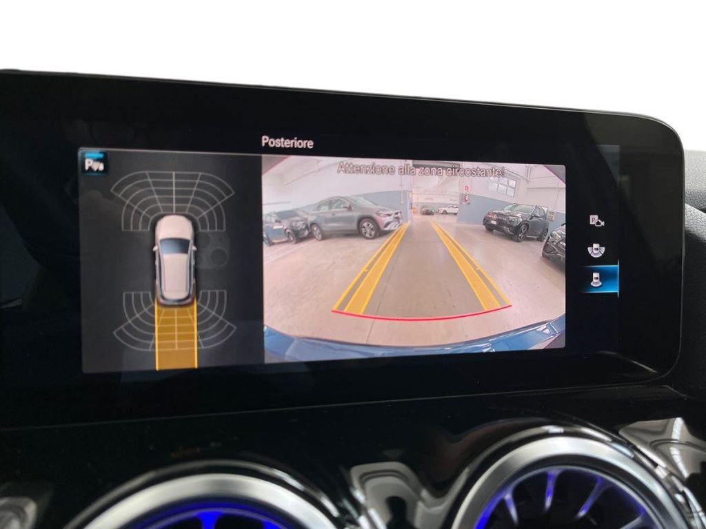 MERCEDES-BENZ B 180 d Automatic Sport Plus - 12