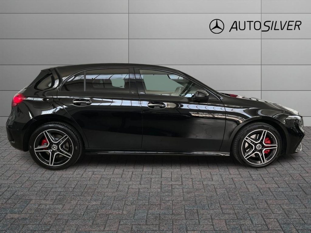 MERCEDES-BENZ A 250 e hybrid EQ AMG Line Advanced Plus - 5