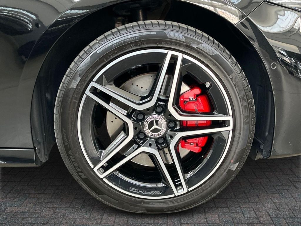 MERCEDES-BENZ A 250 e hybrid EQ AMG Line Advanced Plus - 7