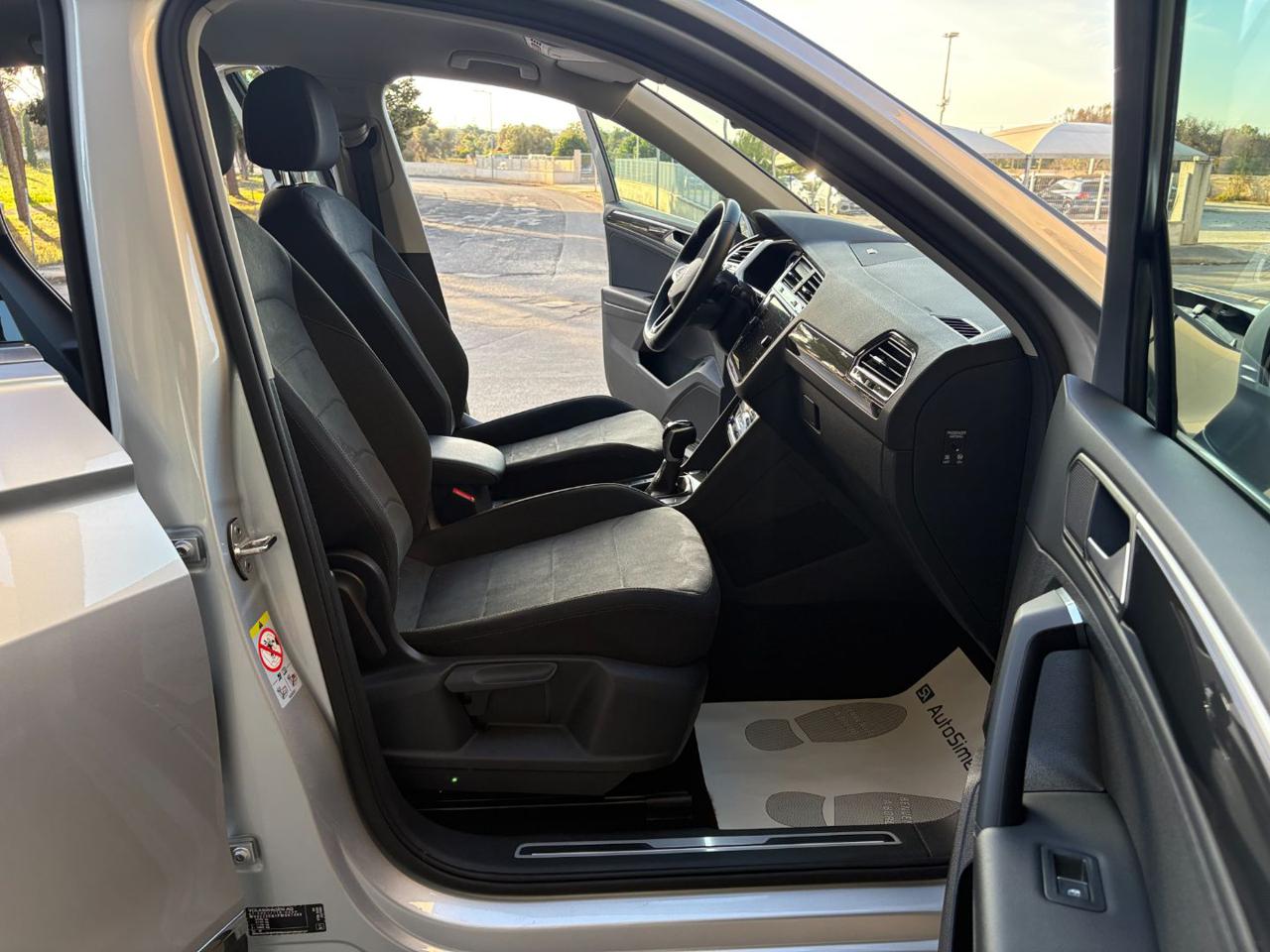 VOLKSWAGEN Tiguan 2.0 TDI 150 CV SCR DSG Elegance VIRTUAL - 9