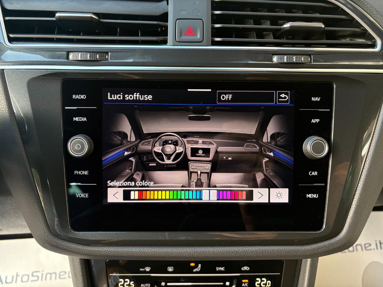 VOLKSWAGEN Tiguan 2.0 TDI 150 CV SCR DSG Elegance VIRTUAL - 16