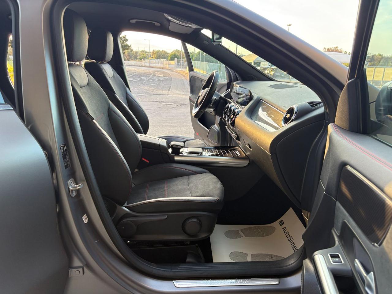 MERCEDES-BENZ GLA 200 d Automatic 4Matic Premium MAGNO DESIGNO (OPACA) - 8