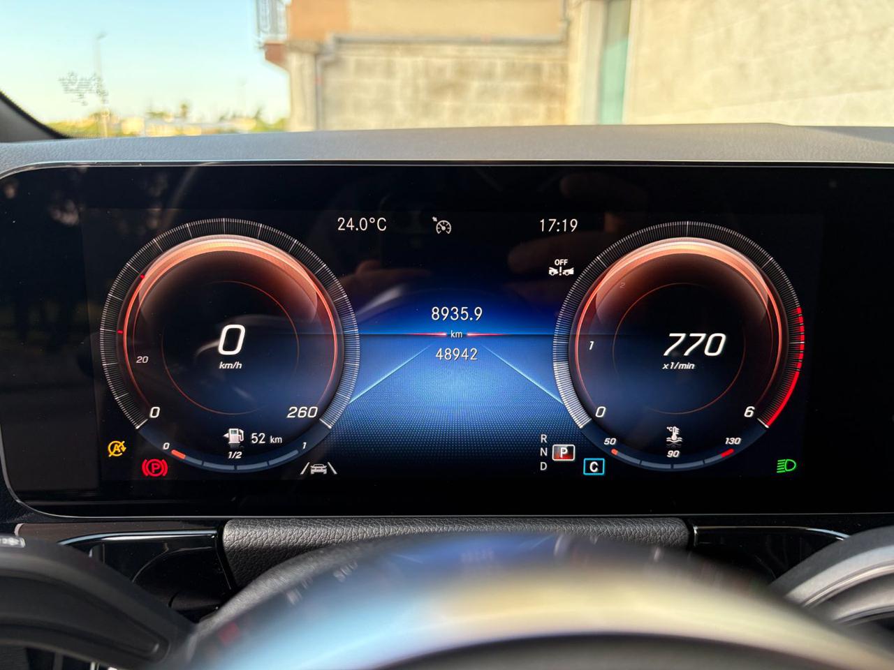MERCEDES-BENZ GLA 200 d Automatic 4Matic Premium MAGNO DESIGNO (OPACA) - 14