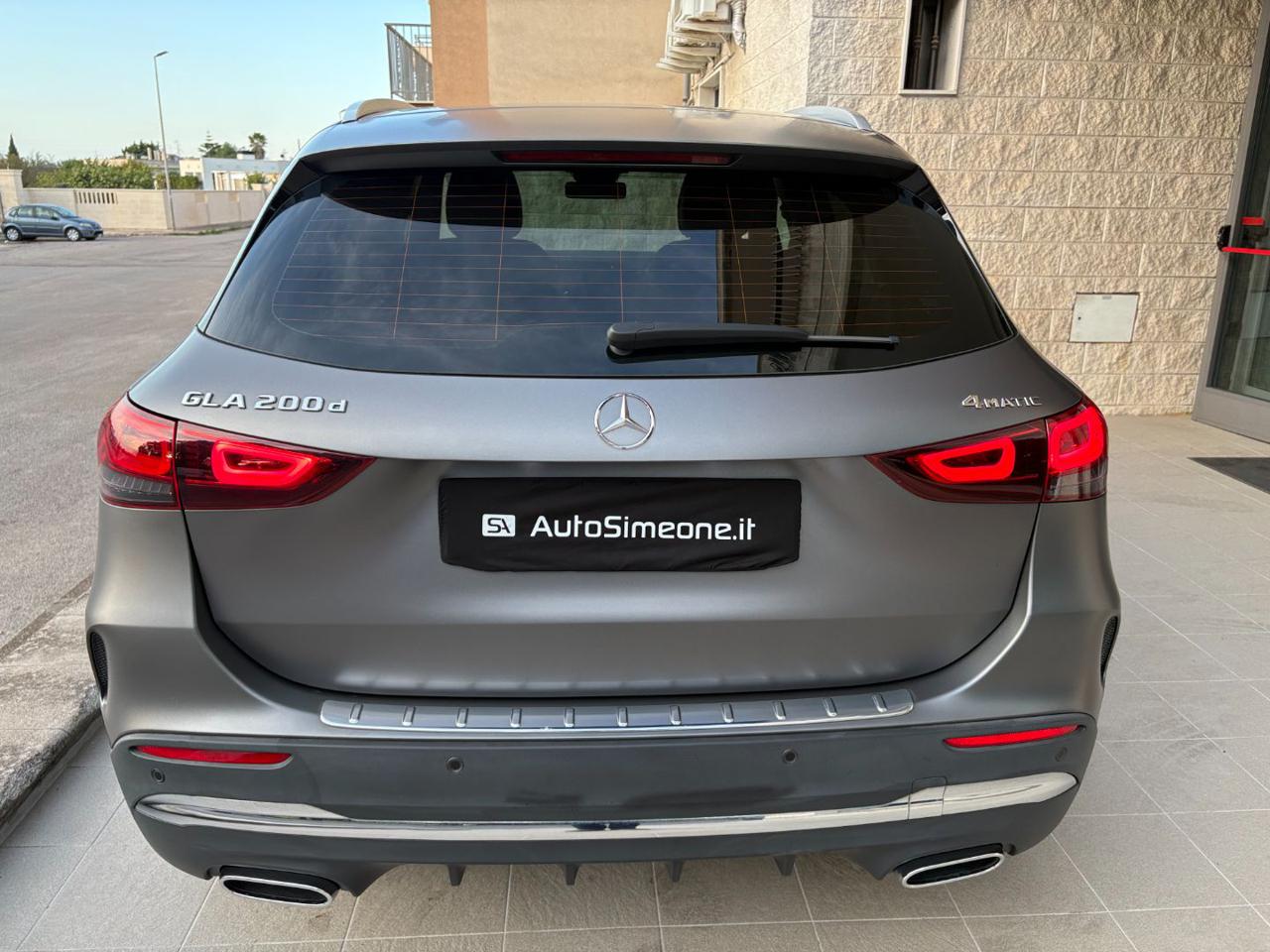 MERCEDES-BENZ GLA 200 d Automatic 4Matic Premium MAGNO DESIGNO (OPACA) - 6