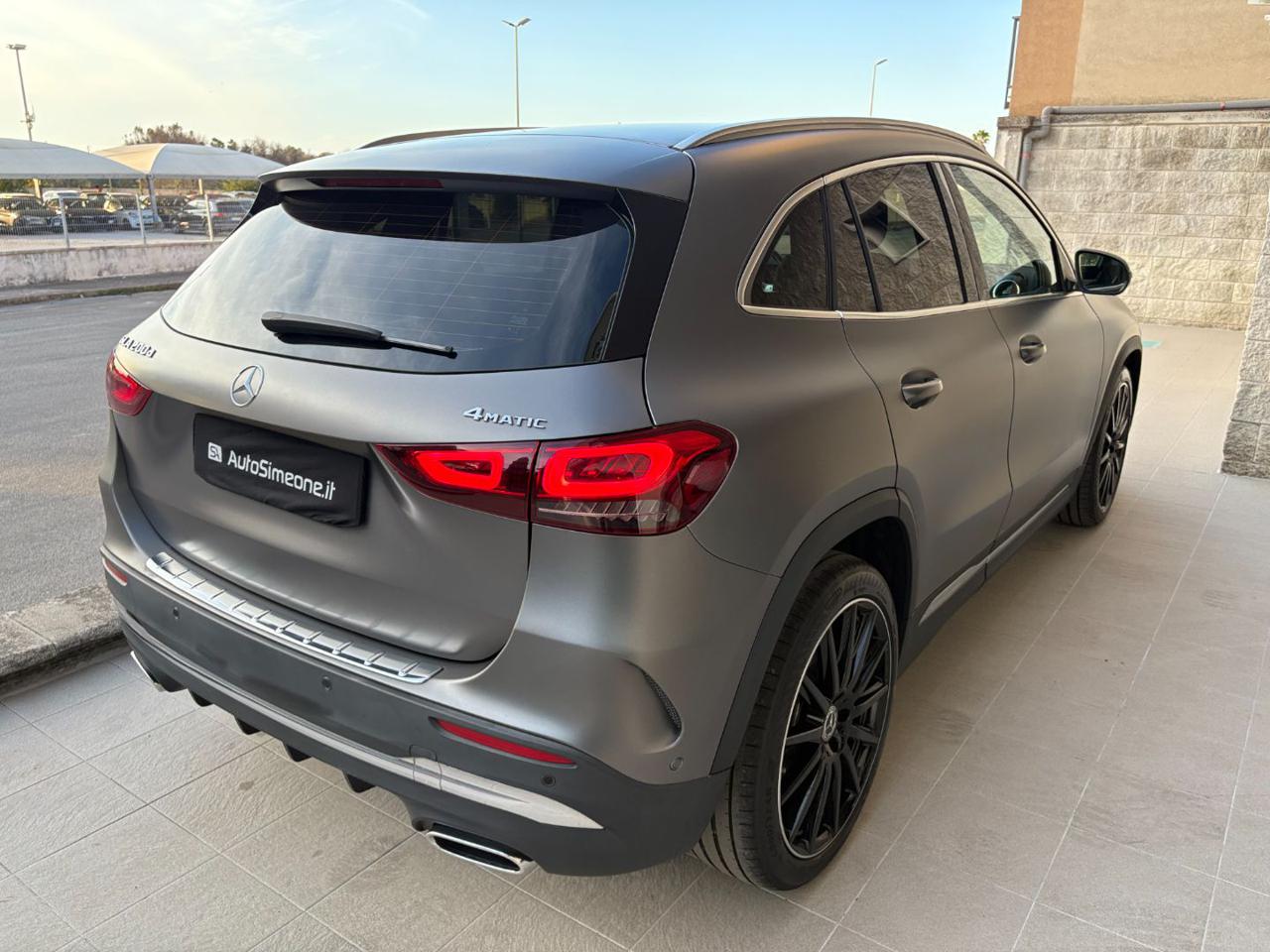 MERCEDES-BENZ GLA 200 d Automatic 4Matic Premium MAGNO DESIGNO (OPACA) - 5
