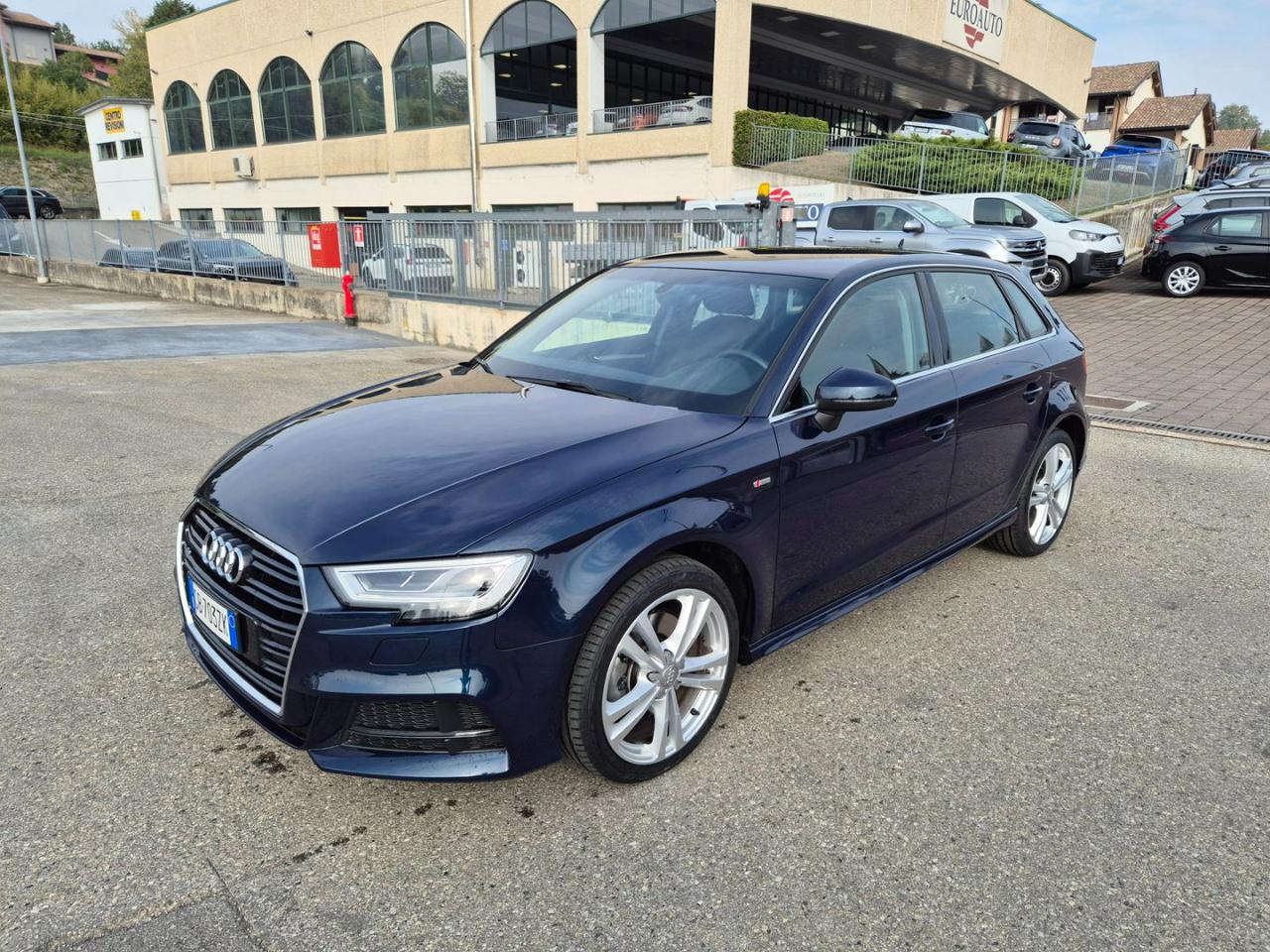 AUDI A3 SPB 35 TDI S tronic Admired - 2