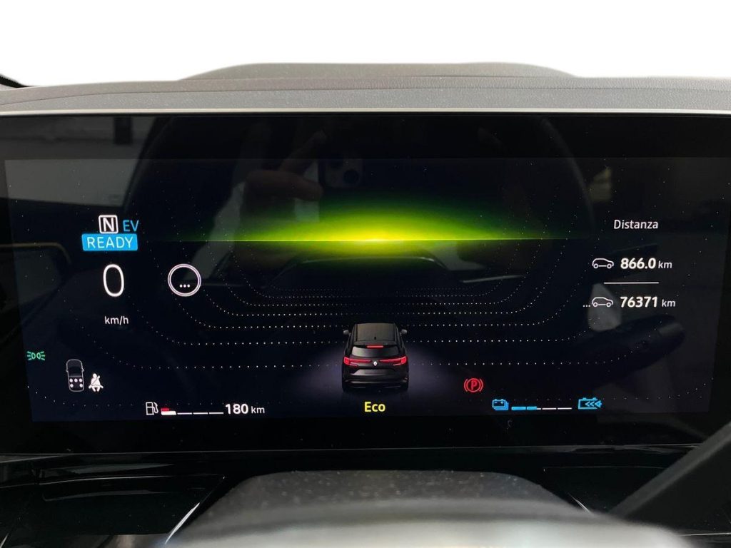 RENAULT Espace Full Hybrid E-Tech 7p Iconic - 8