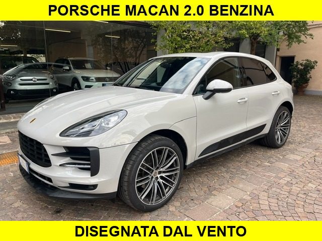 PORSCHE Macan Grigio pastello
