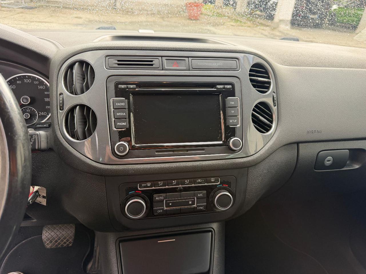 VOLKSWAGEN Tiguan 2.0 TDI 140CV 4MOTION DSG Sport & Style - 18