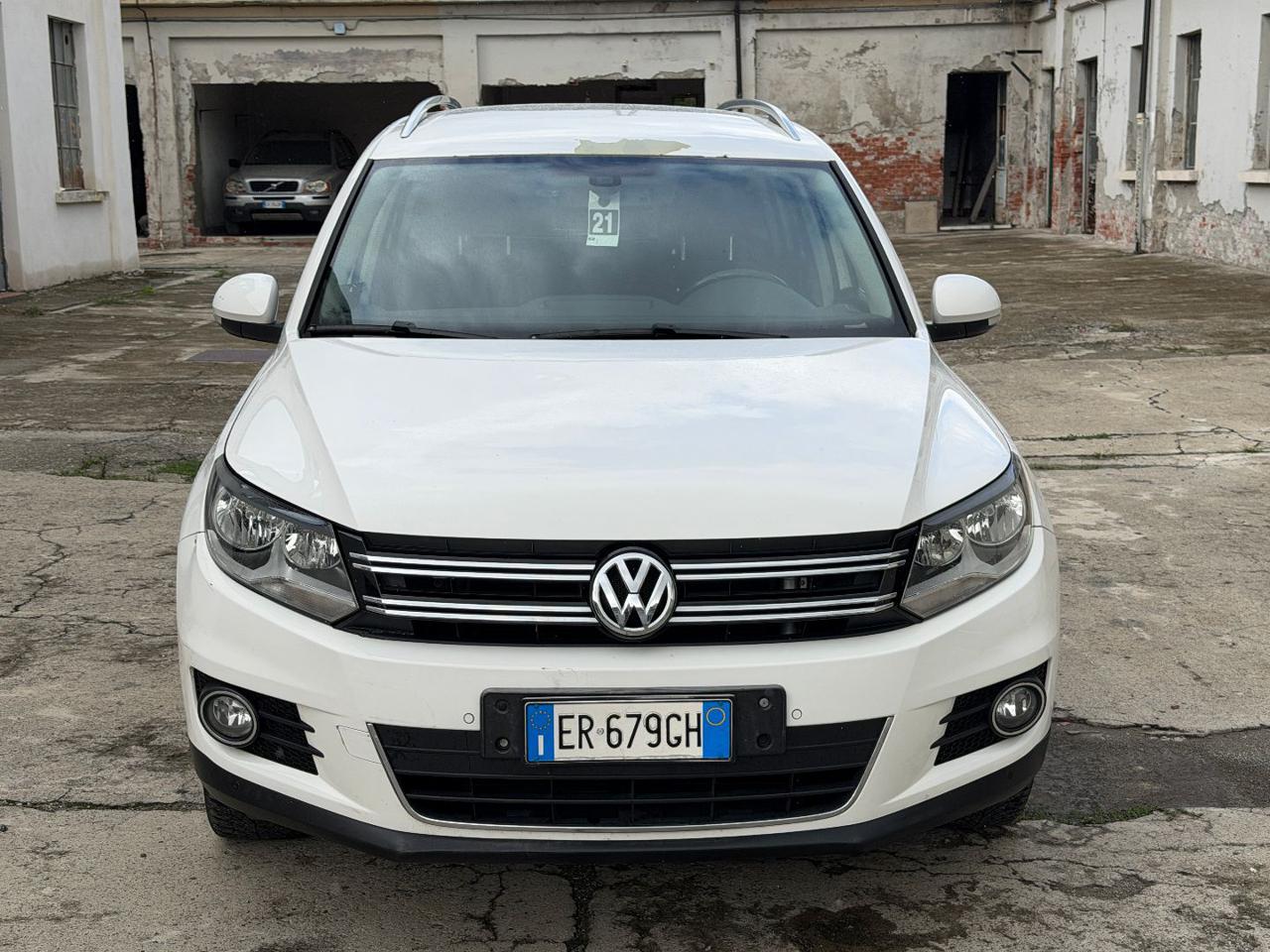 VOLKSWAGEN Tiguan 2.0 TDI 140CV 4MOTION DSG Sport & Style - 2