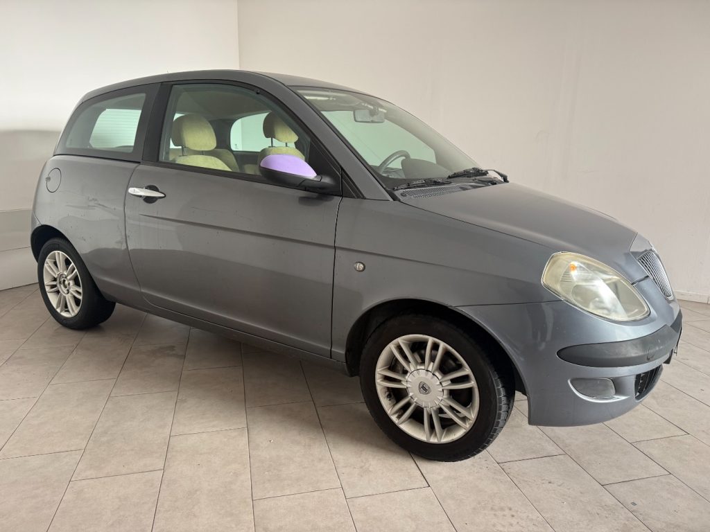LANCIA Ypsilon 1.2 - 2