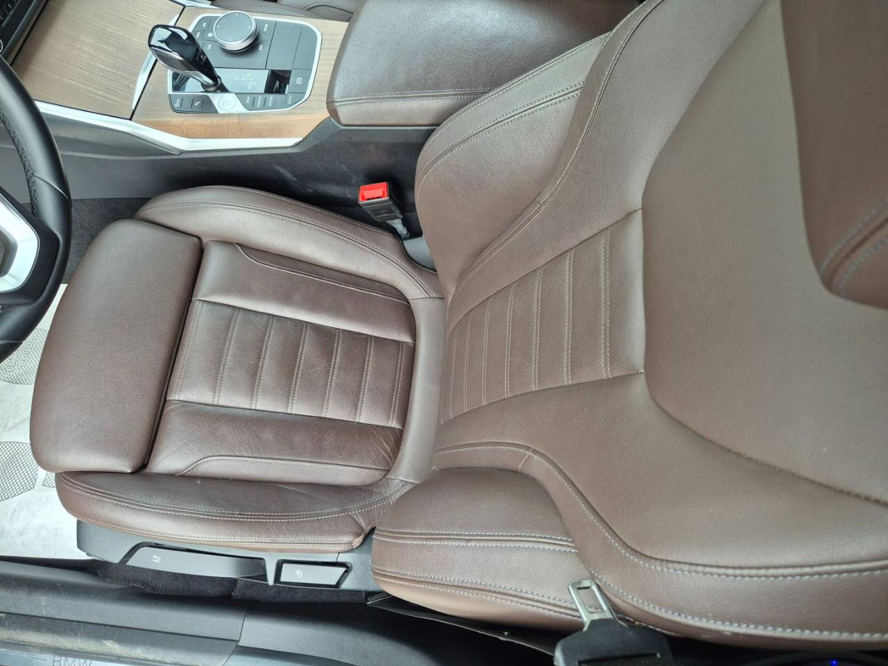 BMW 320 d 48V xDrive Touring Sport - 11
