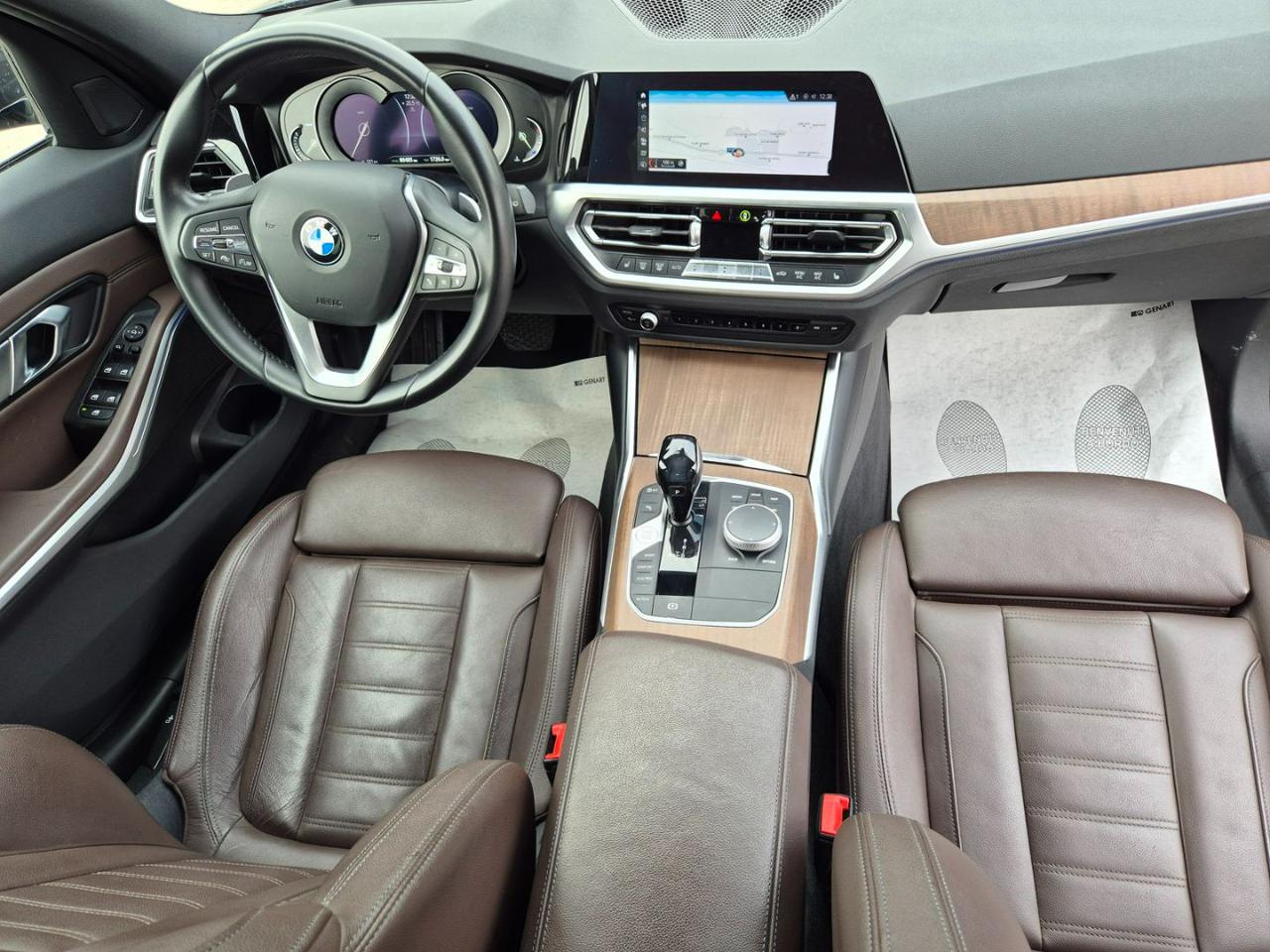 BMW 320 d 48V xDrive Touring Sport - 17