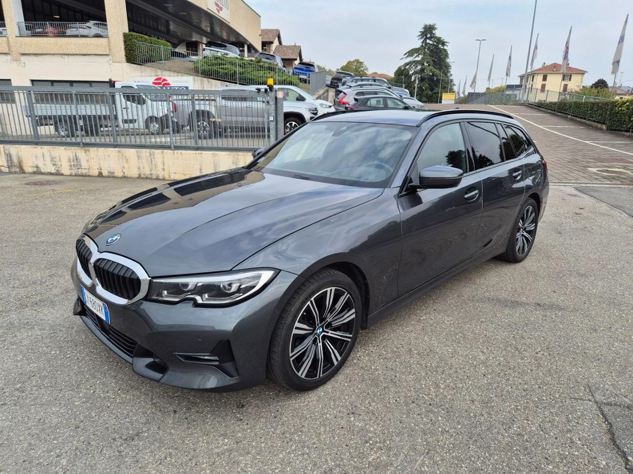 BMW 320 d 48V xDrive Touring Sport - 2