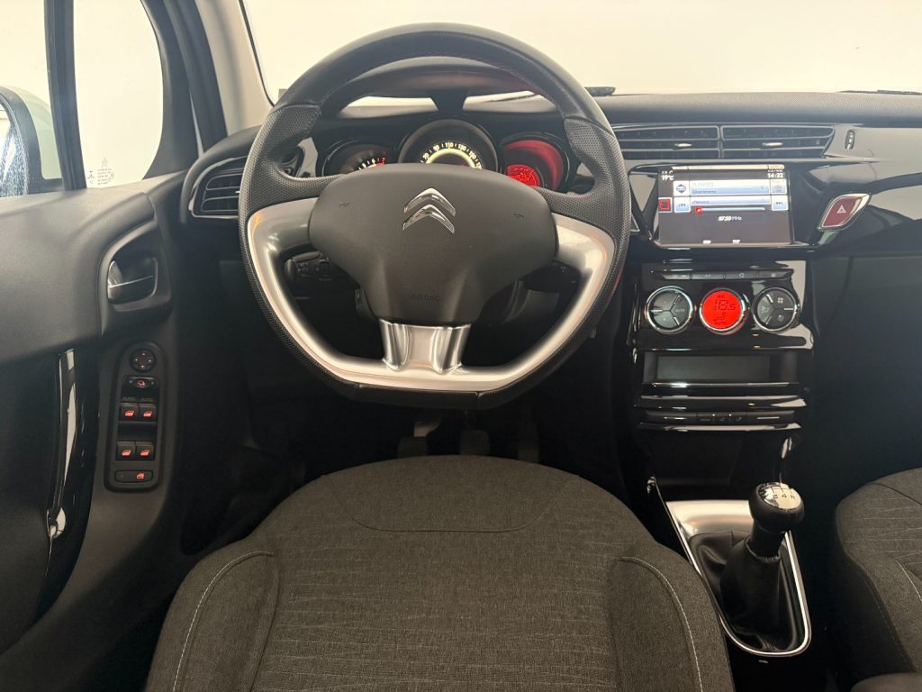 CITROEN C3 PureTech 82 Exclusive - 11