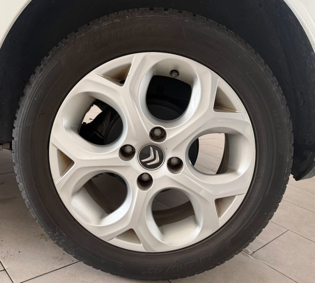 CITROEN C3 PureTech 82 Exclusive - 8