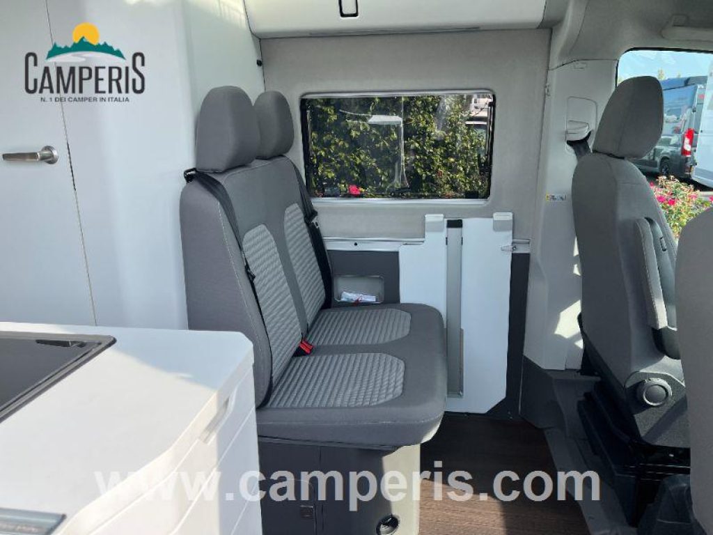 VOLKSWAGEN GRAND CALIFORNIA