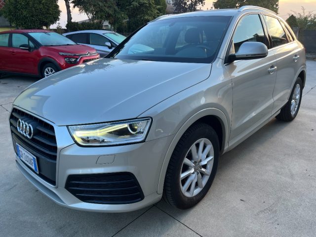 AUDI Q3 Grigio metallizzato