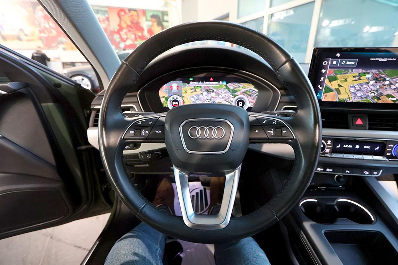 AUDI A4 allroad 40 TDI S-Tronic Identity Contrast - 26
