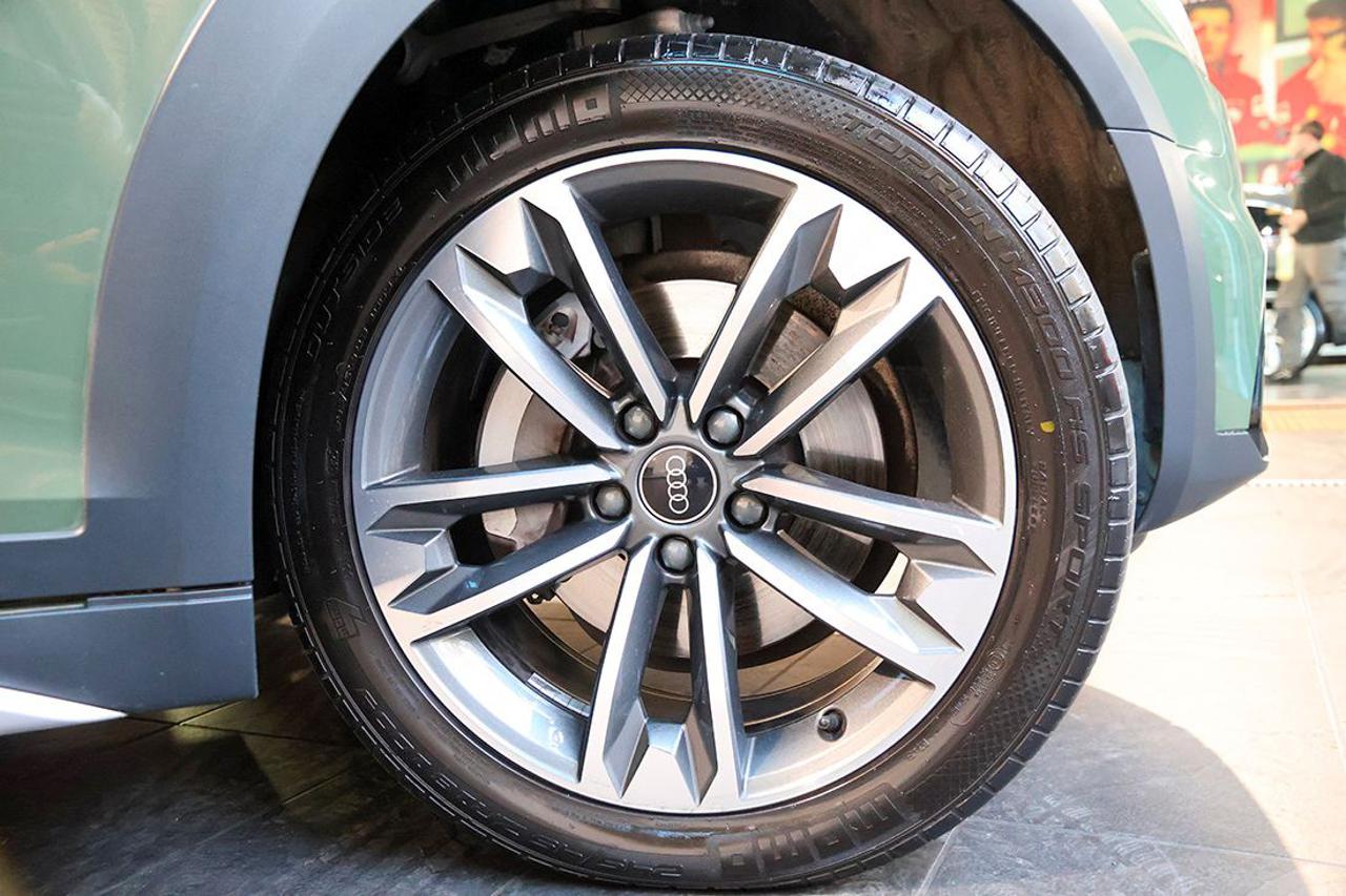 AUDI A4 allroad 40 TDI S-Tronic Identity Contrast - 6