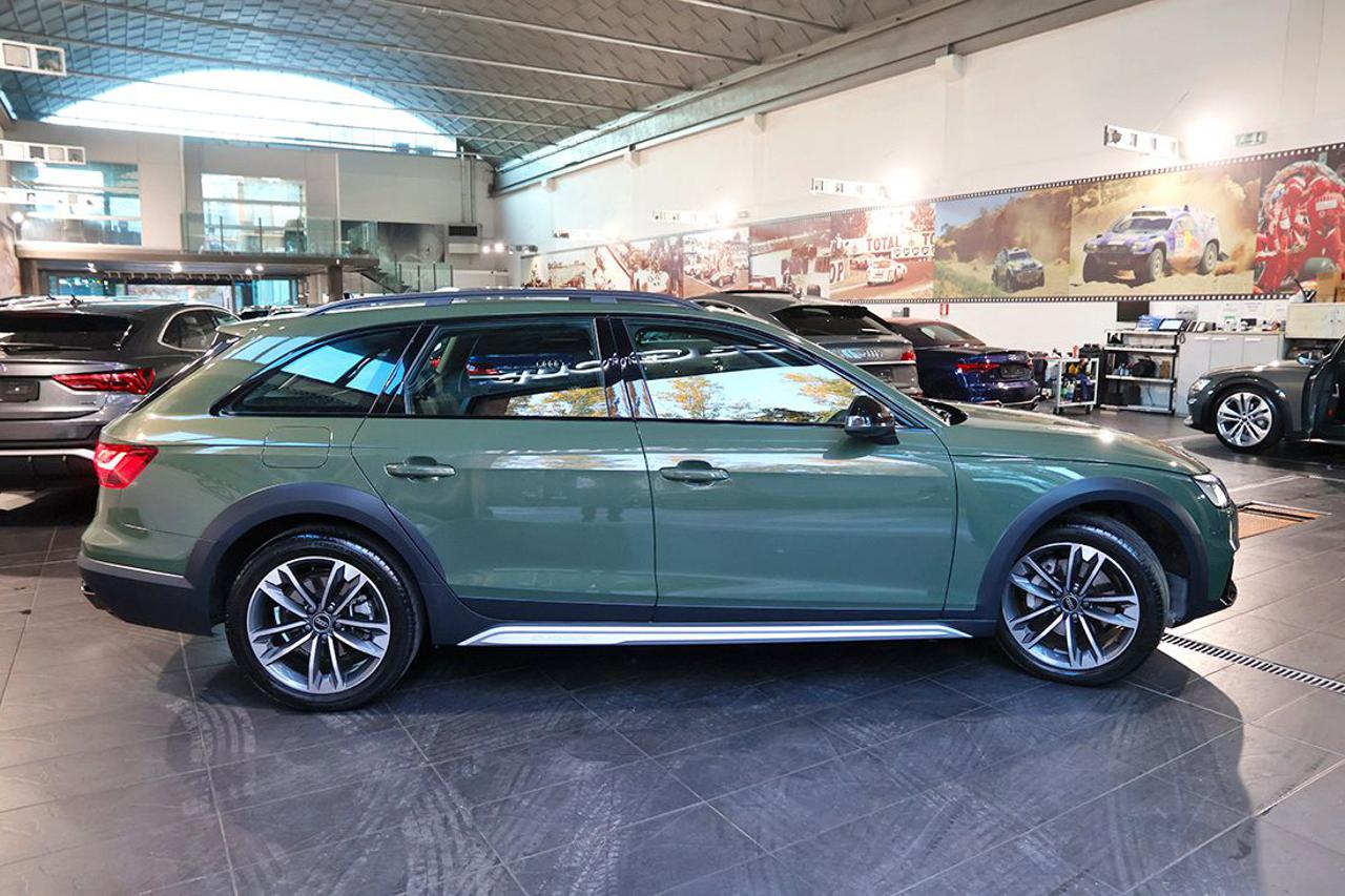 AUDI A4 allroad 40 TDI S-Tronic Identity Contrast - 11