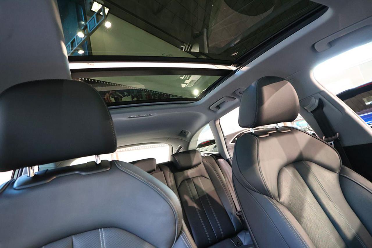 AUDI A4 allroad 40 TDI S-Tronic Identity Contrast - 24