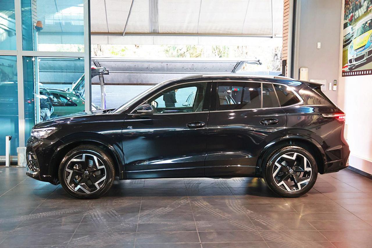 VOLKSWAGEN Tiguan 2.0 TDI 150cv DSG R-Line - 3