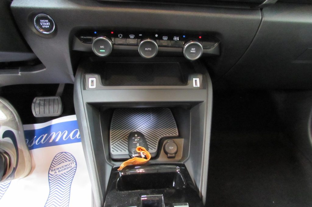 CITROEN C4 1.2 PureTech 130 S&S EAT8 Max BICOLOR - 14