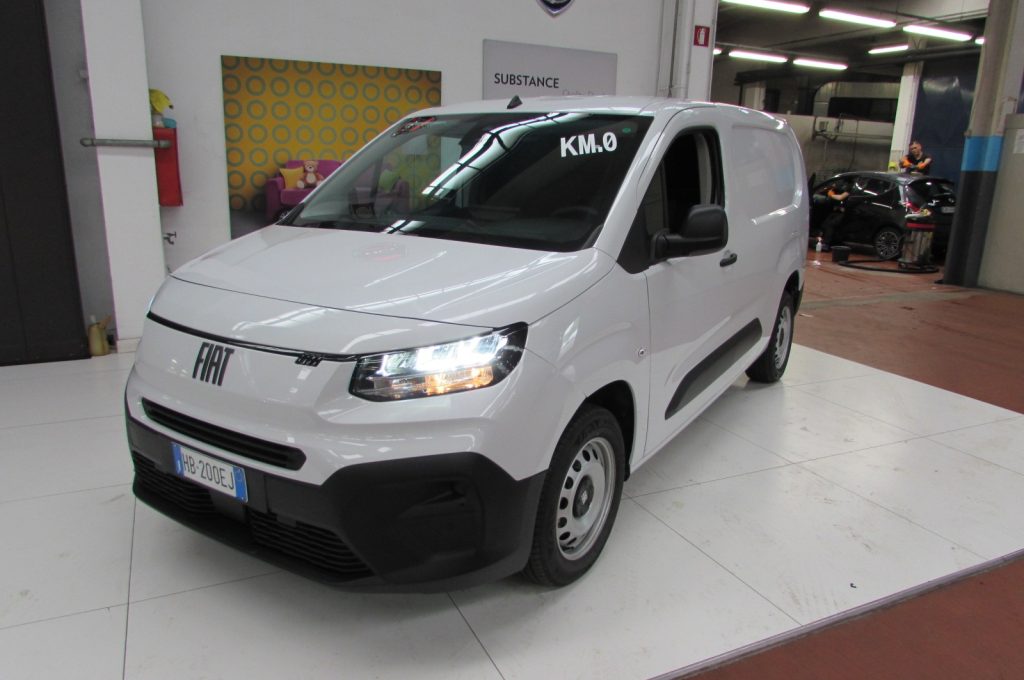 FIAT Doblo 1.5 BlueHdi 130CV PL-TN Van KMZERO - 2