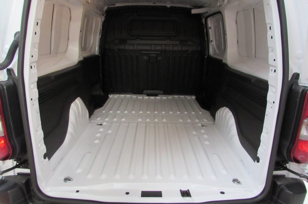 FIAT Doblo 1.5 BlueHdi 130CV PL-TN Van KMZERO - 12