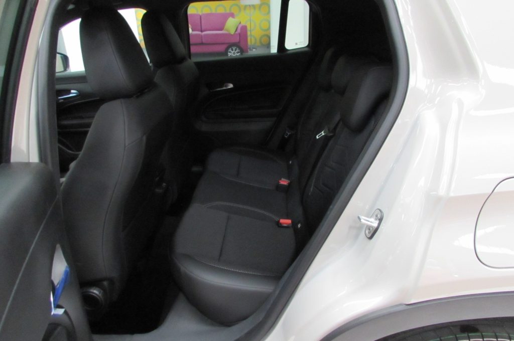 JEEP Avenger 1.2 Turbo 110 CV MHEV BLACK EDITION KMZERO - 13