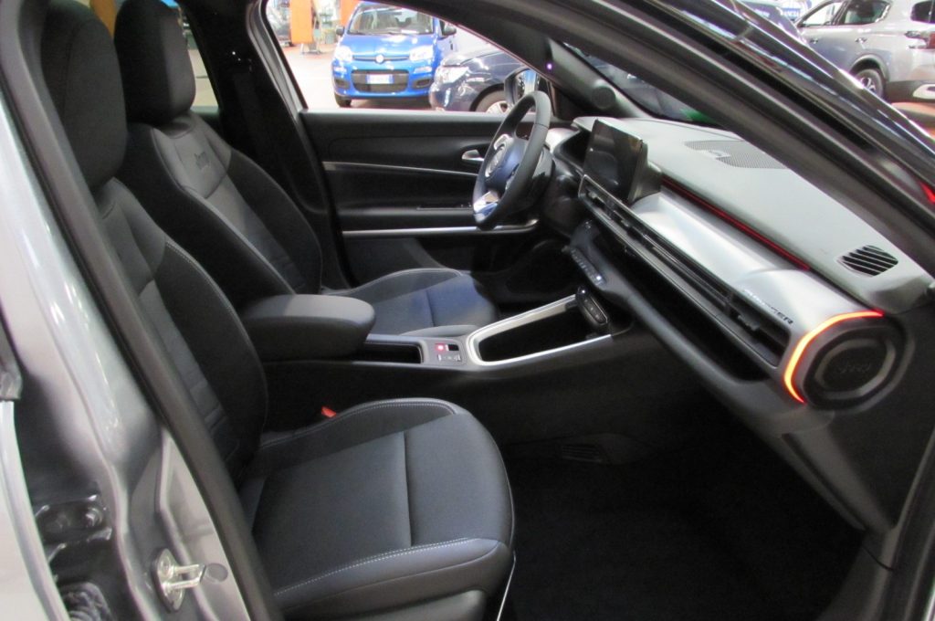 JEEP Avenger 1.2 Turbo 110 CV MHEV Summit KMZERO NAV+TETTO - 16