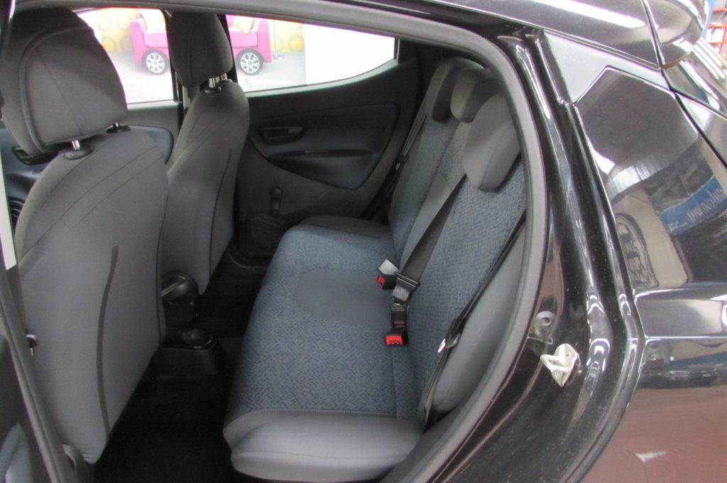 LANCIA Ypsilon 1.0 FireFly 5 porte S&S Hybrid Oro - 11